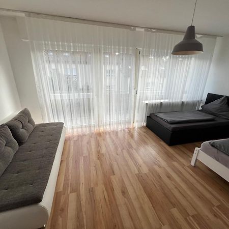 Reiheneckhaus Mit Garten Und Terasse Tettnang Exterior foto